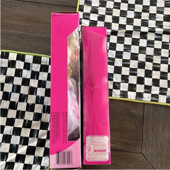 New in box 1992 Secret Hearts Barbie and Ken dolls - Picture 7 of 10